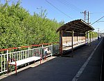 станция Стройка: Пассажирский павильон, вид в сторону ст. Реутово