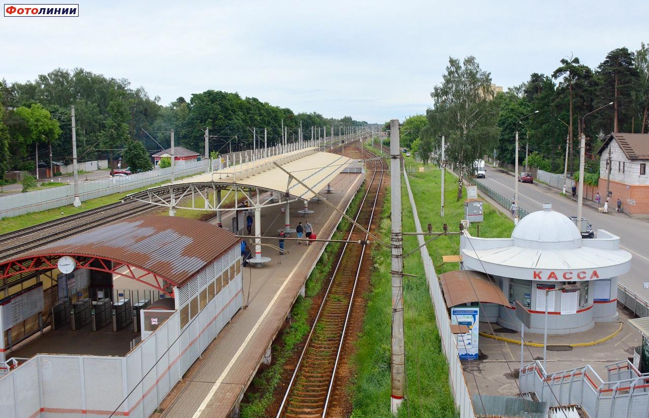 Вид в сторону Рязани. Пригородная касса