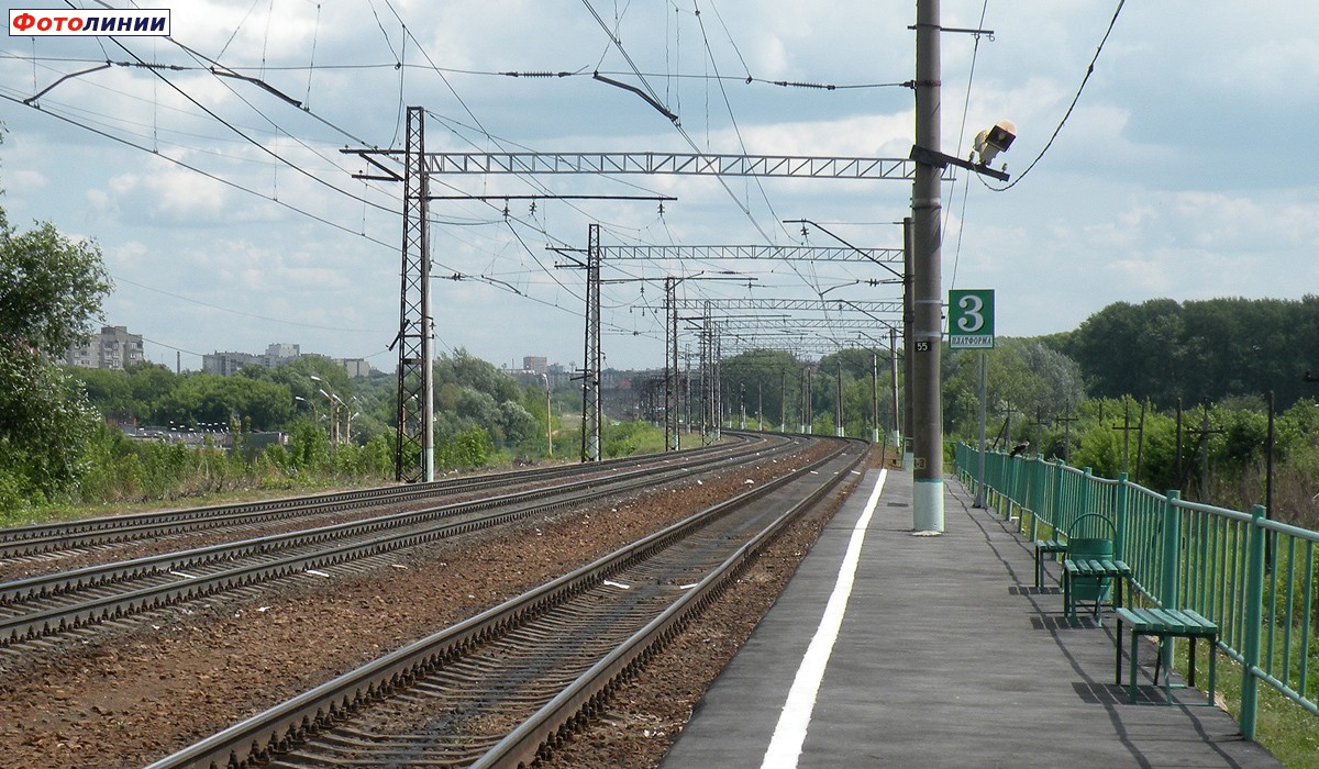 Вид с платформы № 3 в сторону Рязани