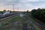 станция Серпухов: Вид в сторону Чехова, справа-подъездные пути к ОАО "РАТЕП" и на нефтебазу
