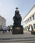 станция Тула I-Курская: Памятник мастерам-оружейникам и солдатам Первой мировой войны
