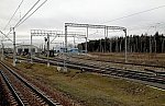 станция Апрелевка: Вид на моторвагонное депо ТЧПРИГ-20 Апрелевка в нечётном направлении