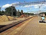 станция Толстопальцево: Реконструкция путей для новой платформы, вид в чётном направлении