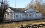 станция Шемякино: Станционное здание с пригородной кассой