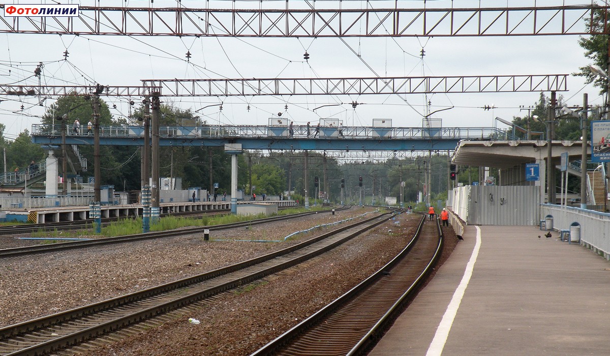 Вид с платформы № 1 в сторону Калуги