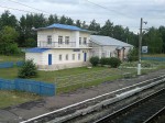станция Свень: Пост ЭЦ и пассажирское здание