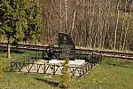 станция Свень: Памятник советским лётчикам