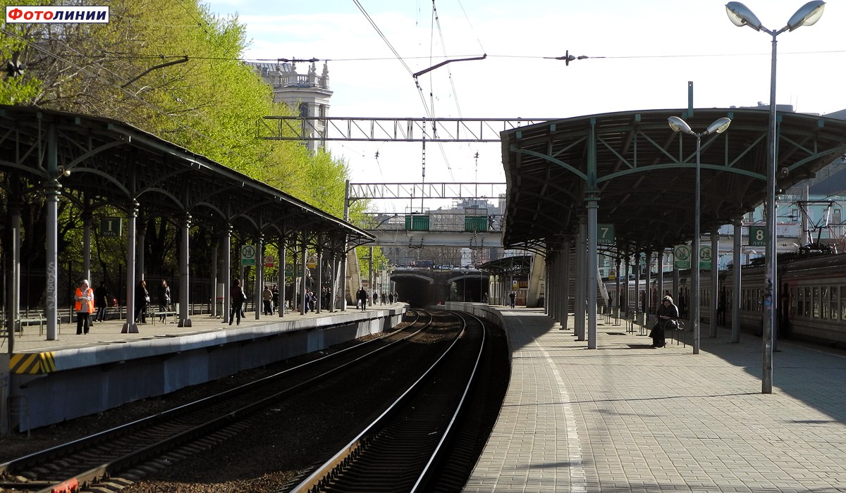 Платформы № 6, № 5. Вид в сторону Савёловского вокзала