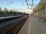 о.п. Рабочий Поселок: Вид в чётном направлении с новой платформы в сторону Белорусского вокзала
