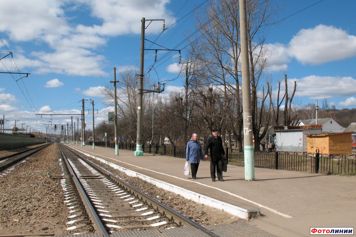 Платформа для поездов со стороны Рославля