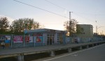 станция Тушино: Турникетный павильон на второй платформе и пост ЭЦ