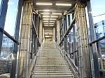 станция Нахабино: Лестничный спуск к платформе № 2