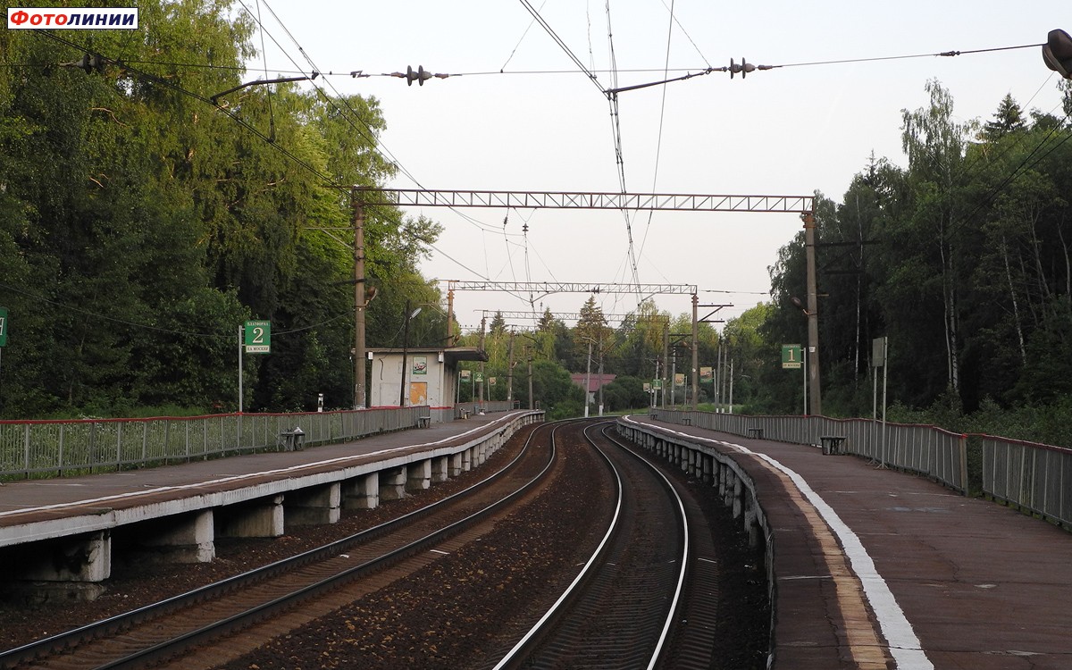 Вид с платформы № 1 в сторону Волоколамска