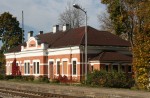 станция Стирниене: Пассажирское здание