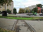 станция Бойня: Заброшенный путь к парку Симоново, пересечение с трамвайными путями, вид с Симоновского вала на запад