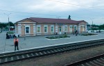 станция Вольногорск: Пассажирское здание