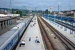станция Днепр-Главный: Вид в с пешеходного моста в сторону Горяиново