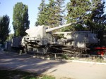 станция Севастополь: Корабельное орудие на железнодорожном ходу участвовавшее в обороне Севастополя