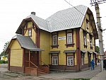станция Обозерская: Станционное здание