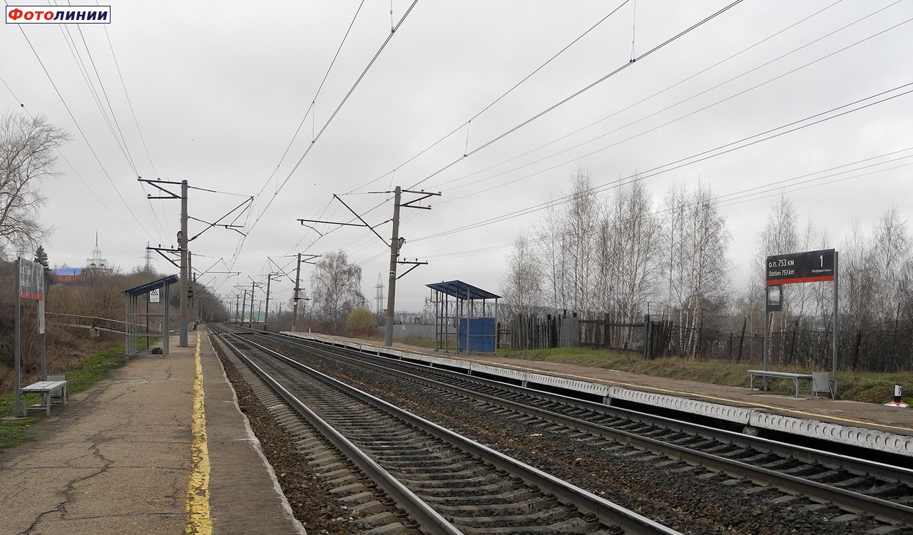 Вид с платформы в сторону Казани
