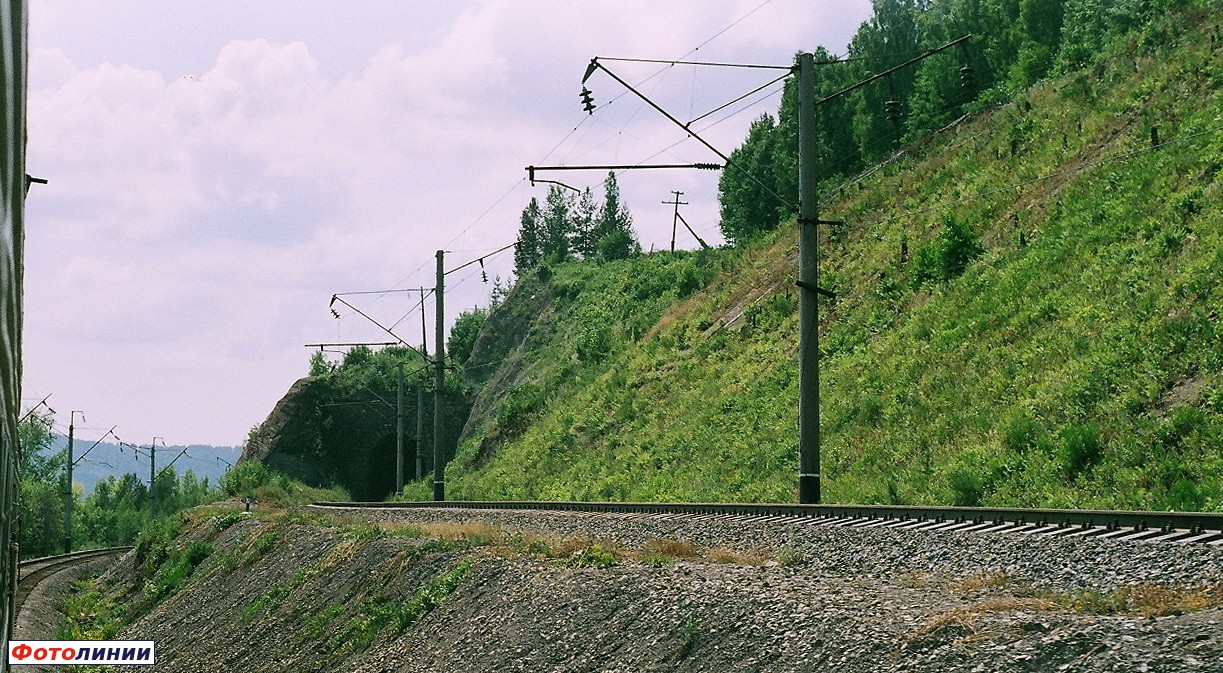 Тоннель на перегоне Красноуфимск - Саранинский Завод вблизи закрытого разъезда