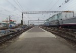 станция Мичуринск-Уральский: Вид на вторую платформу из тупика