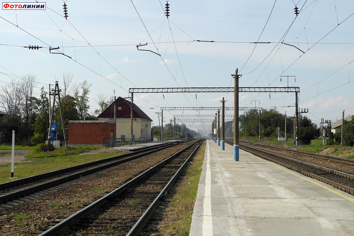 Вид с платформы в сторону Богоявленска