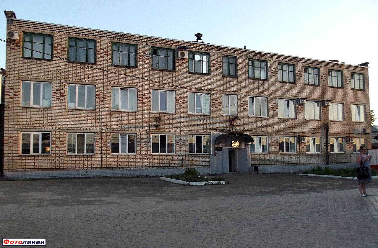 Здание эксплуатационного вагонного депо Ртищево